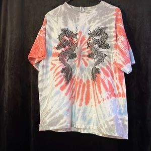 tye-dye t-shirt